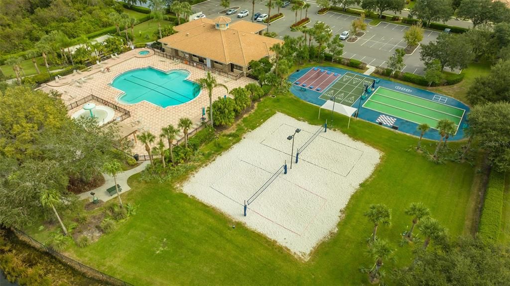 For Sale: $248,900 (2 beds, 2 baths, 1226 Square Feet)