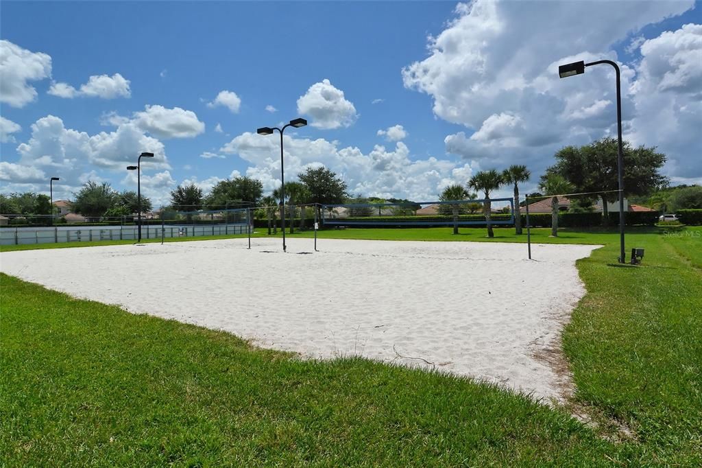 For Sale: $248,900 (2 beds, 2 baths, 1226 Square Feet)