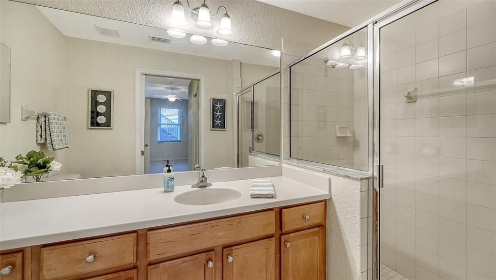 For Sale: $248,900 (2 beds, 2 baths, 1226 Square Feet)