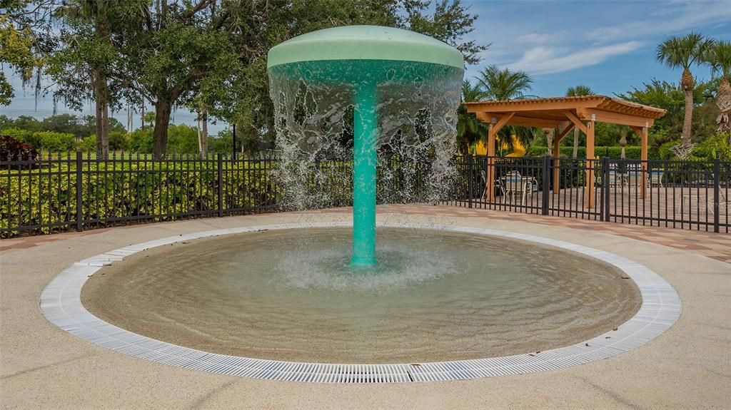 For Sale: $248,900 (2 beds, 2 baths, 1226 Square Feet)