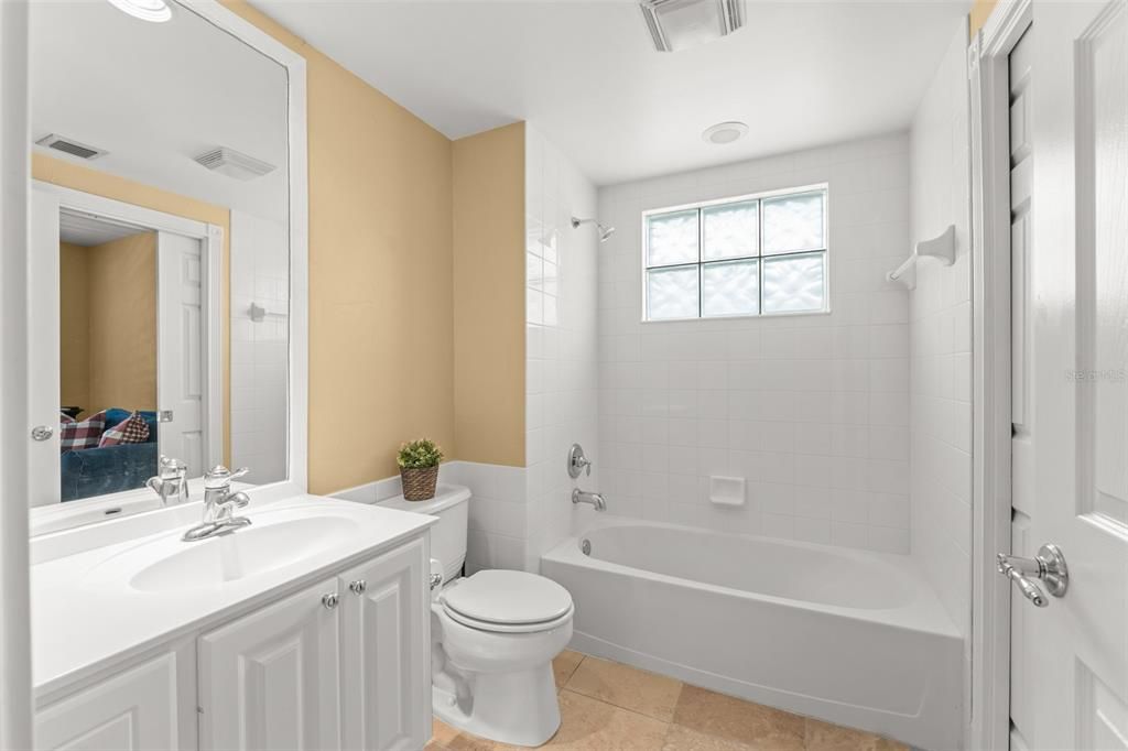 Active With Contract: $469,000 (4 beds, 3 baths, 1810 Square Feet)