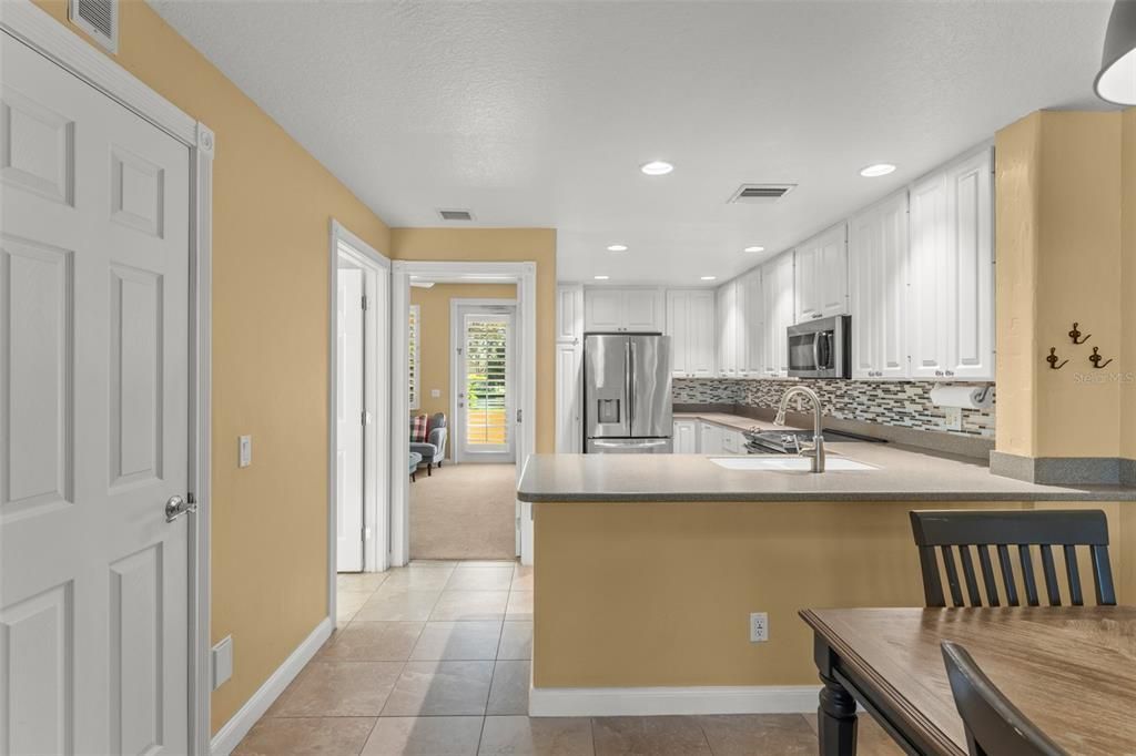 Active With Contract: $469,000 (4 beds, 3 baths, 1810 Square Feet)