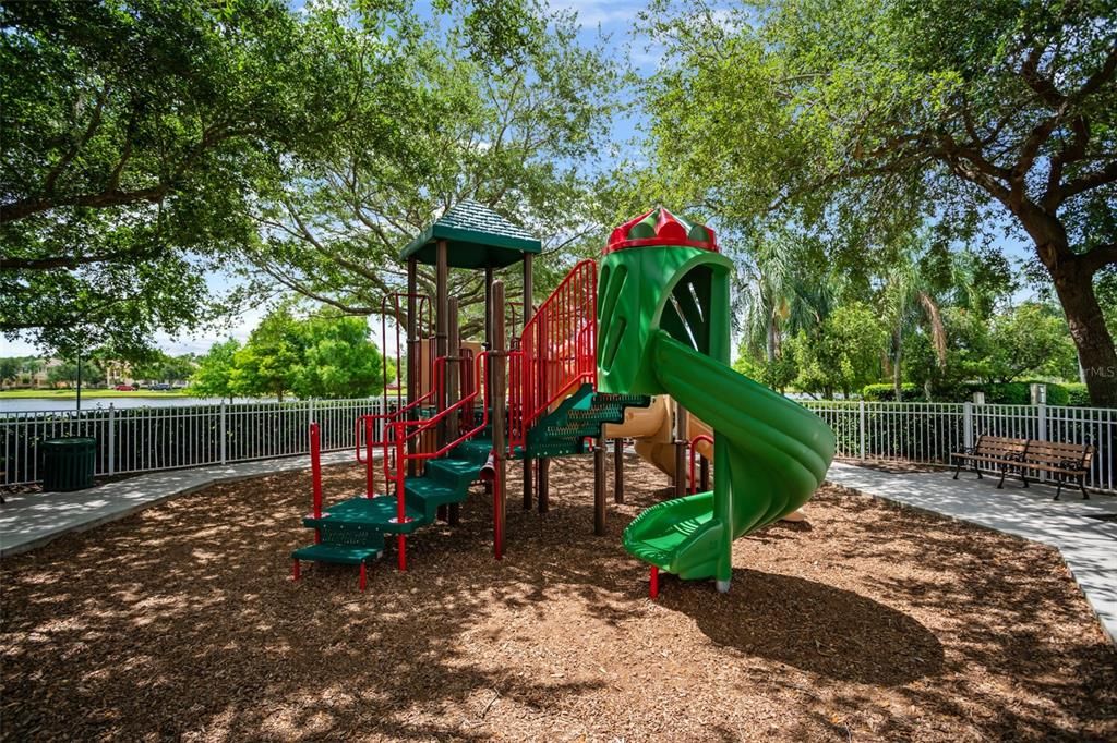 Active With Contract: $469,000 (4 beds, 3 baths, 1810 Square Feet)