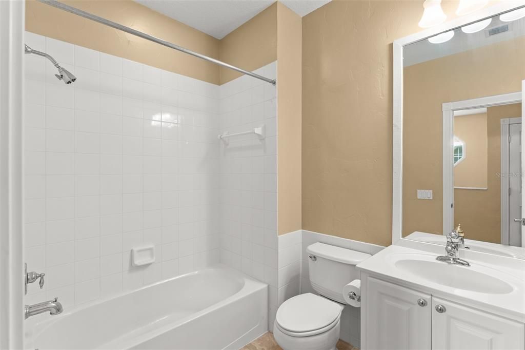 Active With Contract: $469,000 (4 beds, 3 baths, 1810 Square Feet)