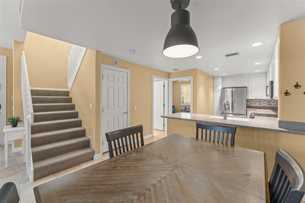 Active With Contract: $469,000 (4 beds, 3 baths, 1810 Square Feet)