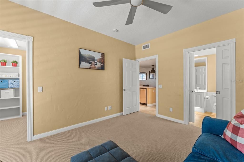 Active With Contract: $469,000 (4 beds, 3 baths, 1810 Square Feet)