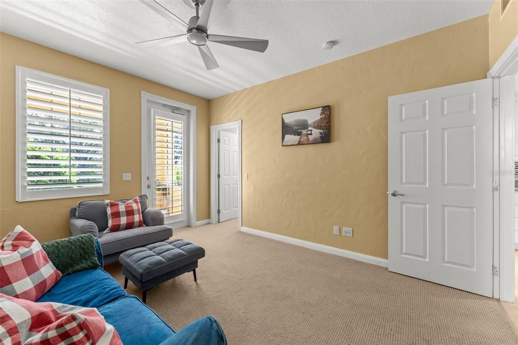 Active With Contract: $469,000 (4 beds, 3 baths, 1810 Square Feet)