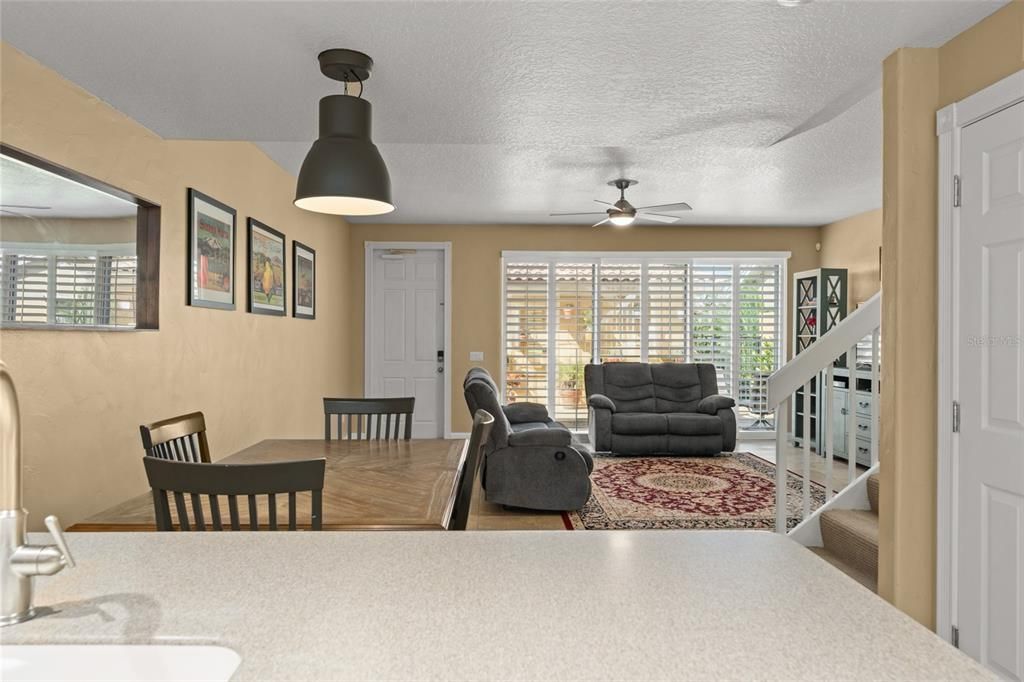 Active With Contract: $469,000 (4 beds, 3 baths, 1810 Square Feet)