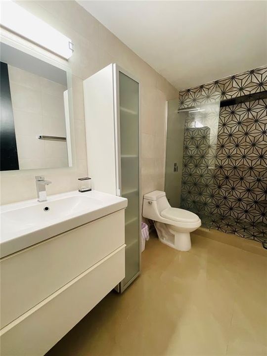 For Rent: $2,600 (3 beds, 2 baths, 1500 Square Feet)