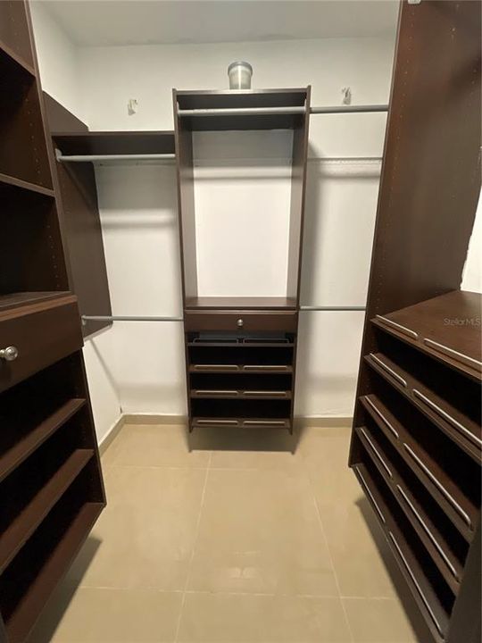 For Rent: $2,600 (3 beds, 2 baths, 1500 Square Feet)