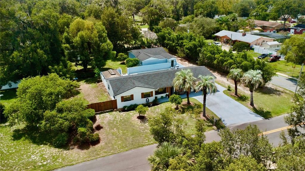 合同活跃: $499,900 (5 贝兹, 3 浴室, 2828 平方英尺)