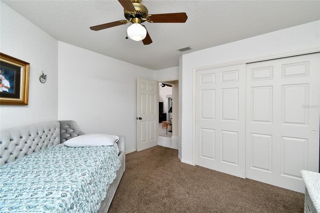 For Sale: $337,500 (3 beds, 2 baths, 1729 Square Feet)