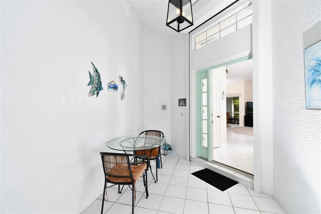 For Sale: $337,500 (3 beds, 2 baths, 1729 Square Feet)