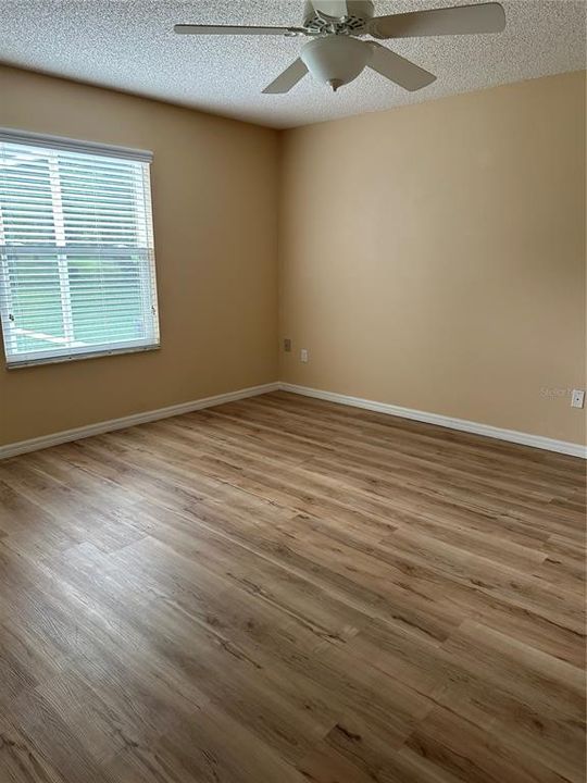 出租: $2,200 (2 贝兹, 2 浴室, 1248 平方英尺)