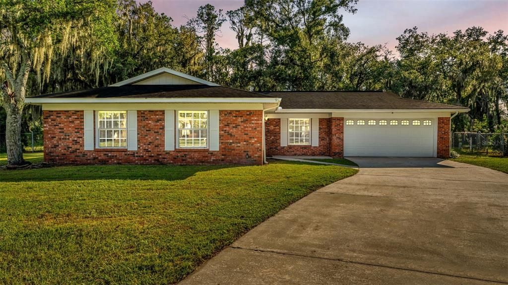 待售: $335,000 (3 贝兹, 2 浴室, 1604 平方英尺)