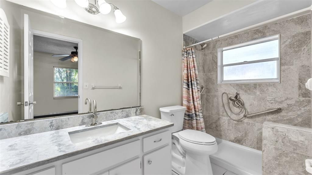 待售: $335,000 (3 贝兹, 2 浴室, 1604 平方英尺)