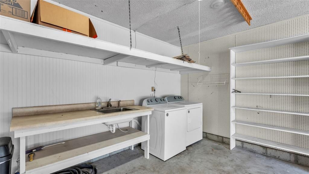 待售: $335,000 (3 贝兹, 2 浴室, 1604 平方英尺)