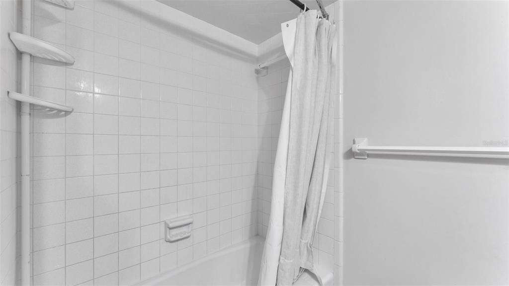 待售: $335,000 (3 贝兹, 2 浴室, 1604 平方英尺)