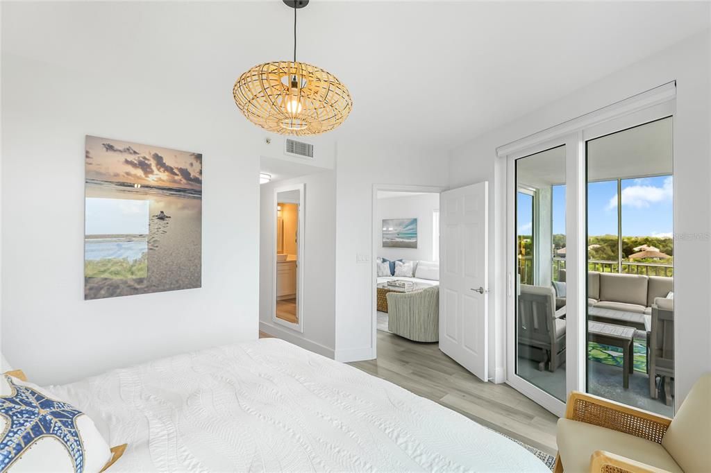 For Sale: $399,900 (3 beds, 2 baths, 1349 Square Feet)