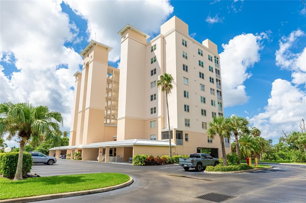 For Sale: $399,900 (3 beds, 2 baths, 1349 Square Feet)