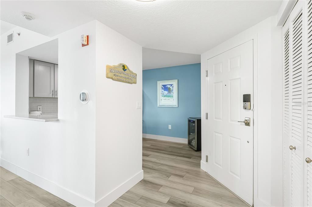 For Sale: $399,900 (3 beds, 2 baths, 1349 Square Feet)