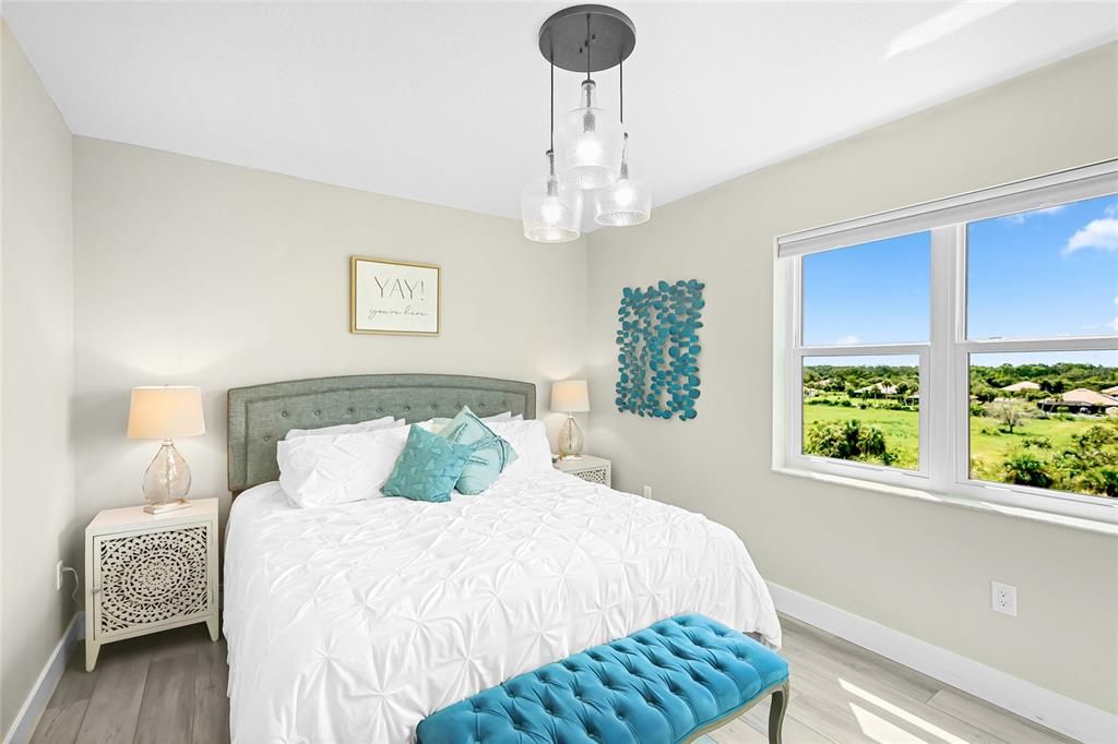 For Sale: $399,900 (3 beds, 2 baths, 1349 Square Feet)