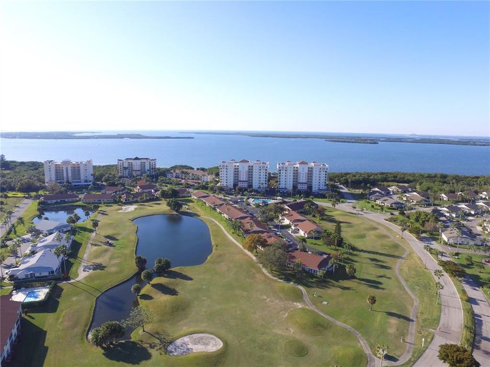 For Sale: $399,900 (3 beds, 2 baths, 1349 Square Feet)