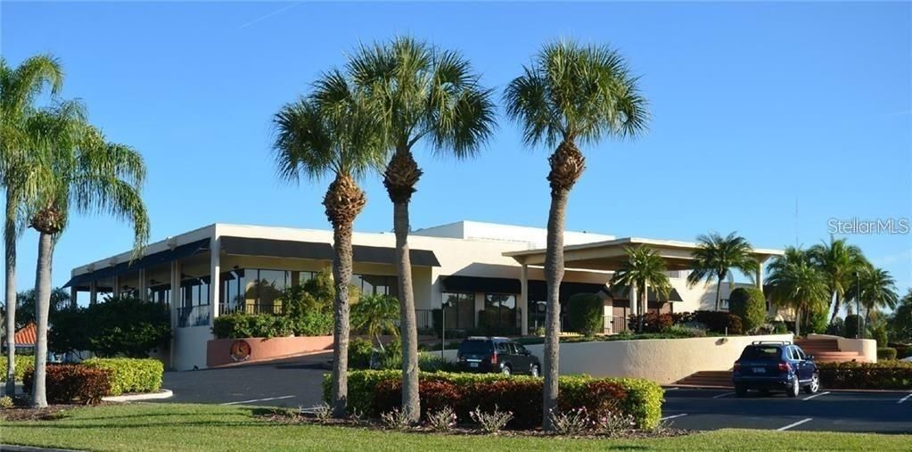 For Sale: $399,900 (3 beds, 2 baths, 1349 Square Feet)