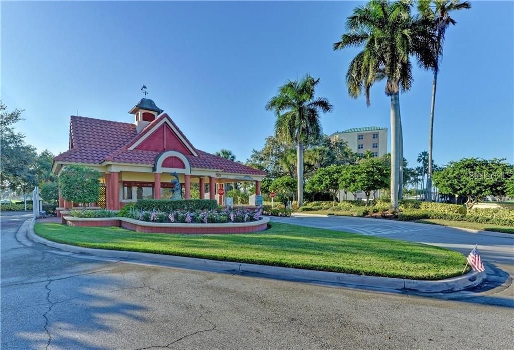 For Sale: $399,900 (3 beds, 2 baths, 1349 Square Feet)