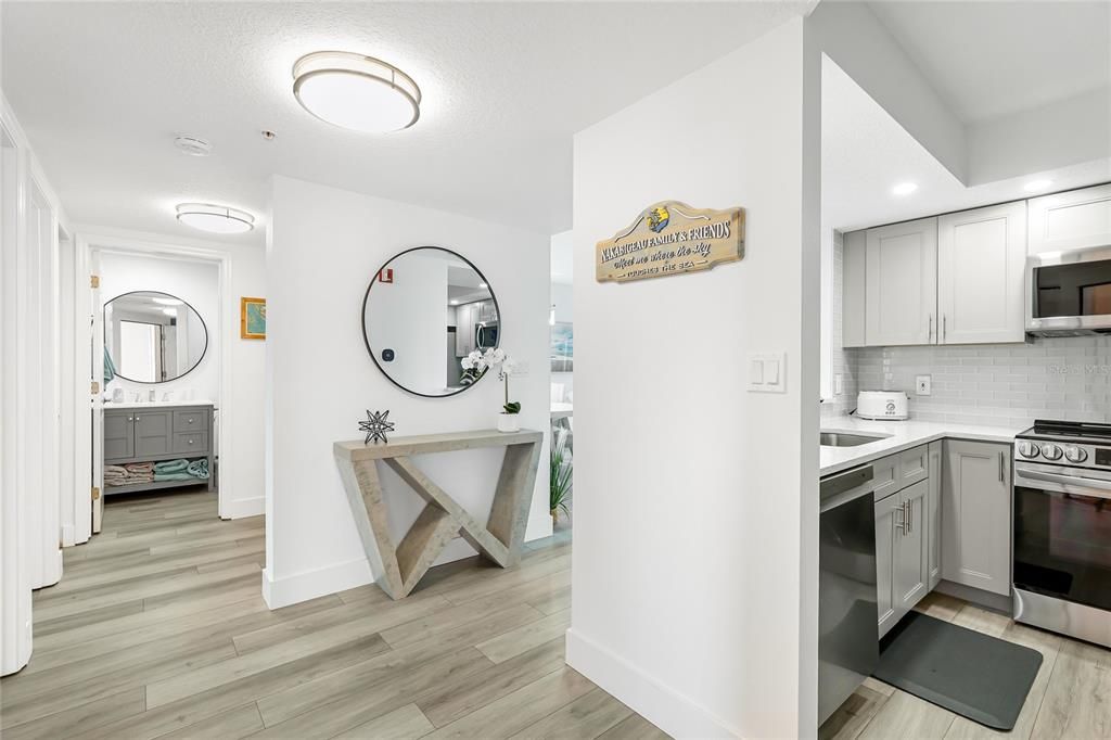 For Sale: $399,900 (3 beds, 2 baths, 1349 Square Feet)