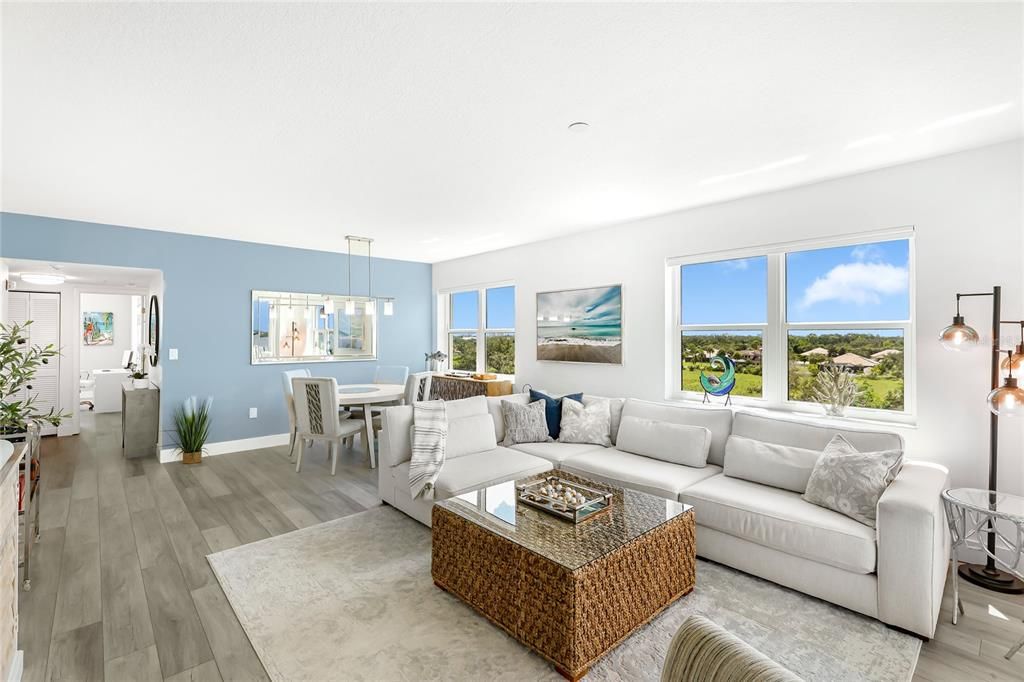 For Sale: $399,900 (3 beds, 2 baths, 1349 Square Feet)