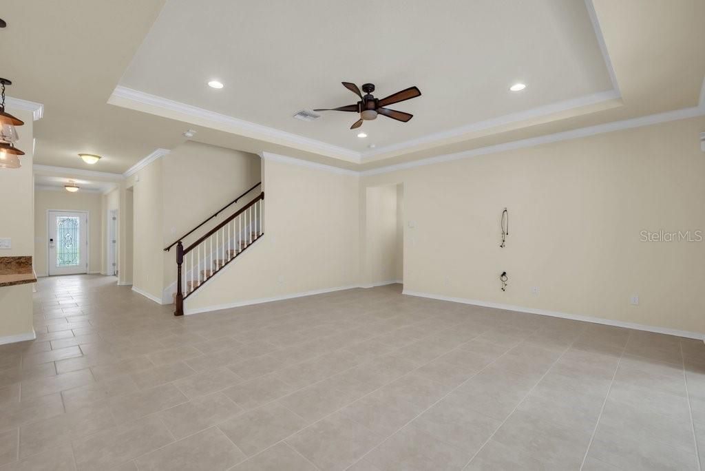 En Venta: $775,000 (5 camas, 4 baños, 3560 Pies cuadrados)