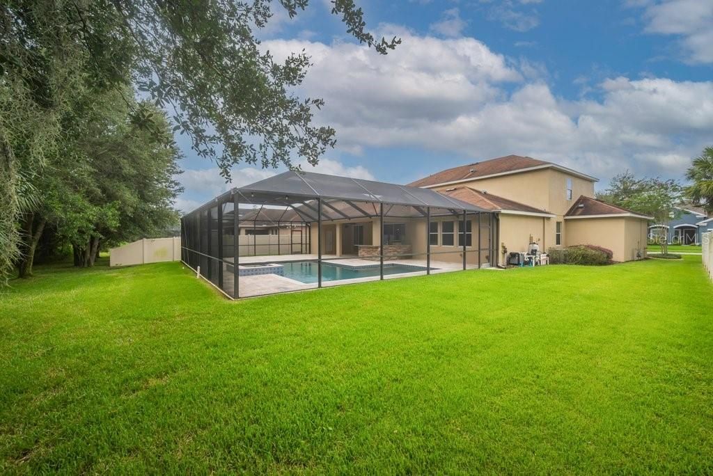 En Venta: $775,000 (5 camas, 4 baños, 3560 Pies cuadrados)