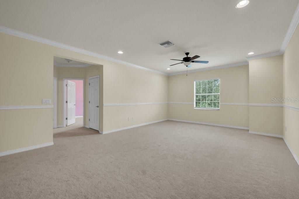 En Venta: $775,000 (5 camas, 4 baños, 3560 Pies cuadrados)