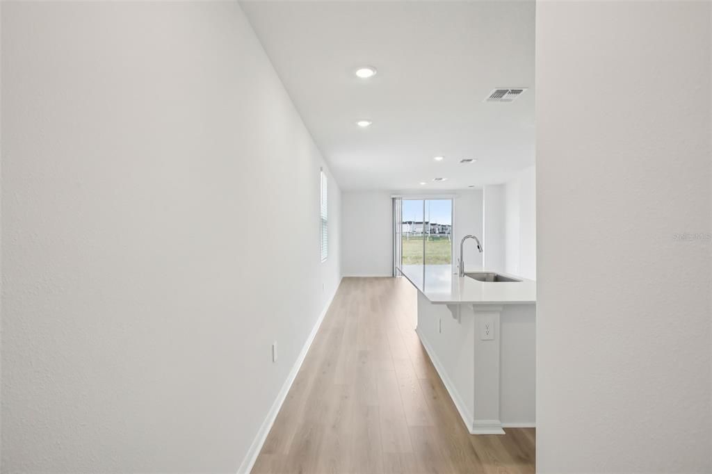 En Venta: $266,900 (3 camas, 2 baños, 1269 Pies cuadrados)