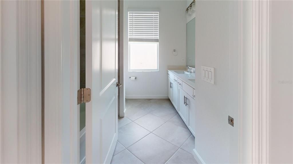 For Rent: $2,675 (4 beds, 3 baths, 2264 Square Feet)