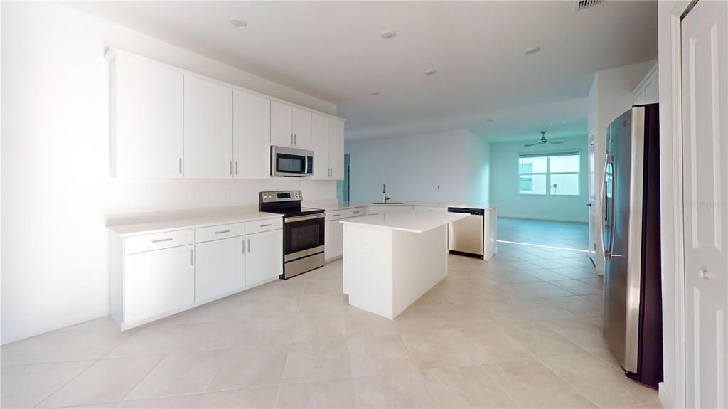 For Rent: $2,675 (4 beds, 3 baths, 2264 Square Feet)