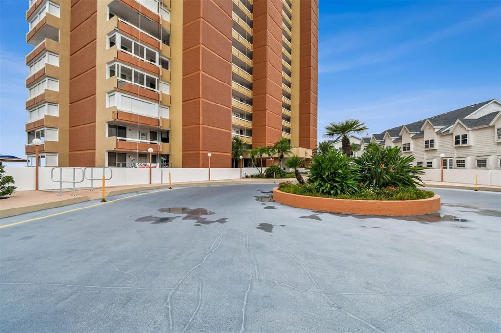 待售: $720,000 (2 贝兹, 2 浴室, 1165 平方英尺)