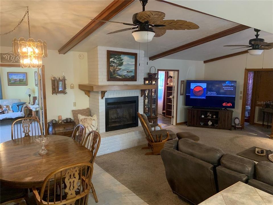 For Sale: $265,000 (3 beds, 2 baths, 1838 Square Feet)