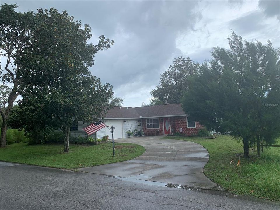 For Sale: $265,000 (3 beds, 2 baths, 1838 Square Feet)