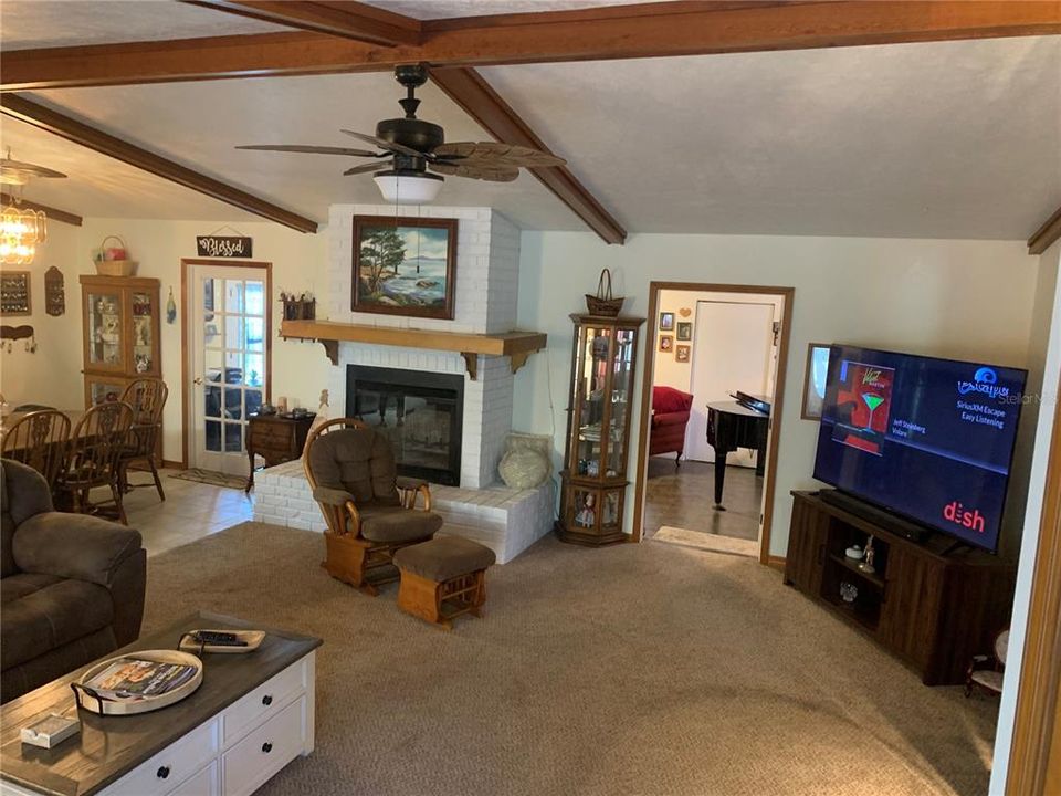 For Sale: $265,000 (3 beds, 2 baths, 1838 Square Feet)