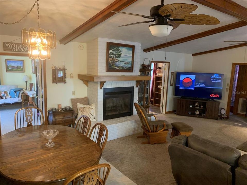 For Sale: $265,000 (3 beds, 2 baths, 1838 Square Feet)