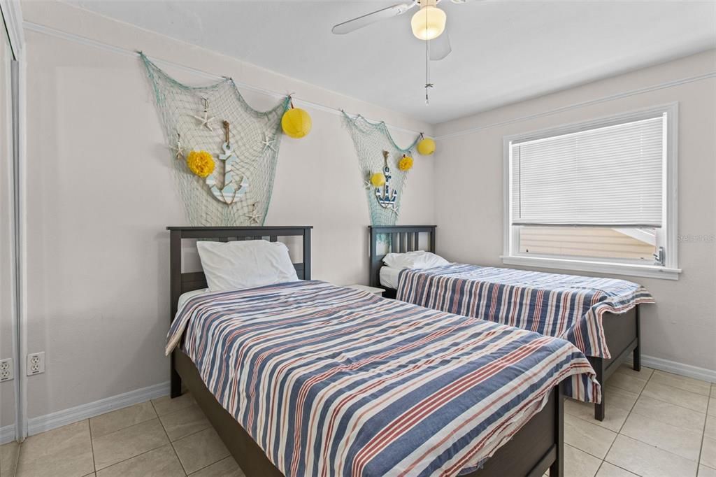 待售: $600,000 (2 贝兹, 0 浴室, 1791 平方英尺)