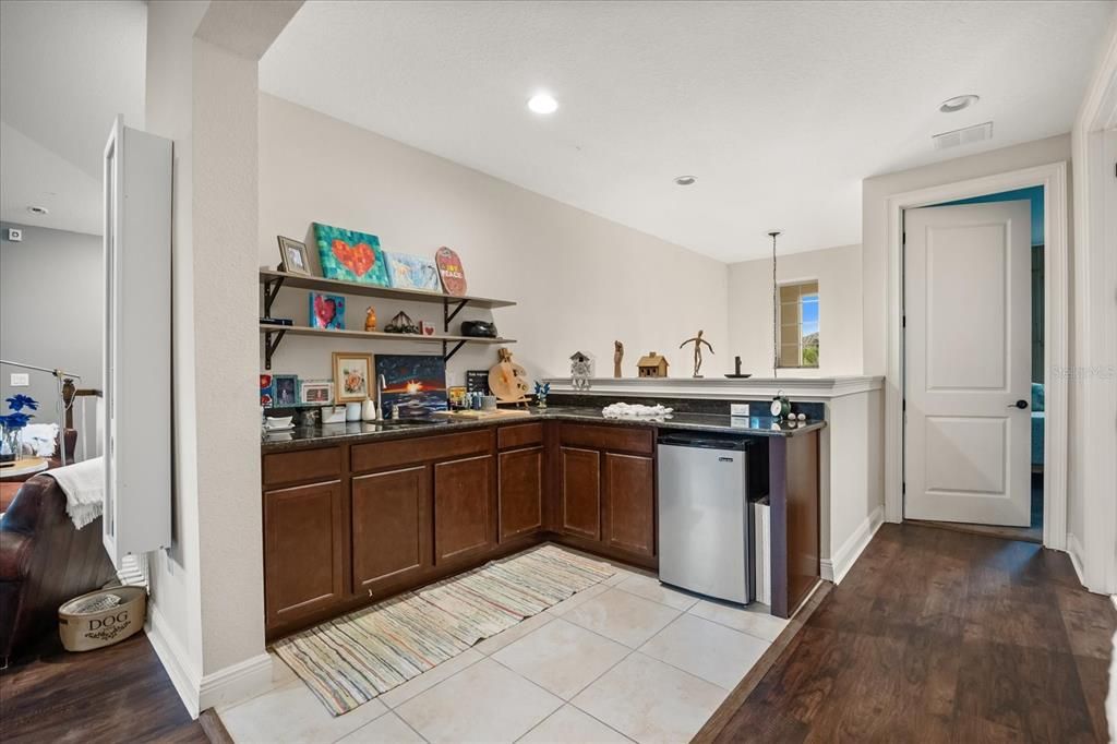 待售: $1,390,000 (6 贝兹, 4 浴室, 4779 平方英尺)