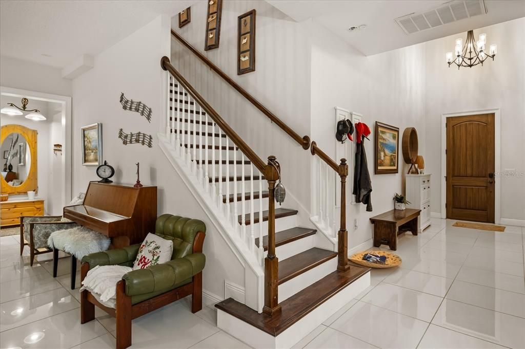 待售: $1,390,000 (6 贝兹, 4 浴室, 4779 平方英尺)