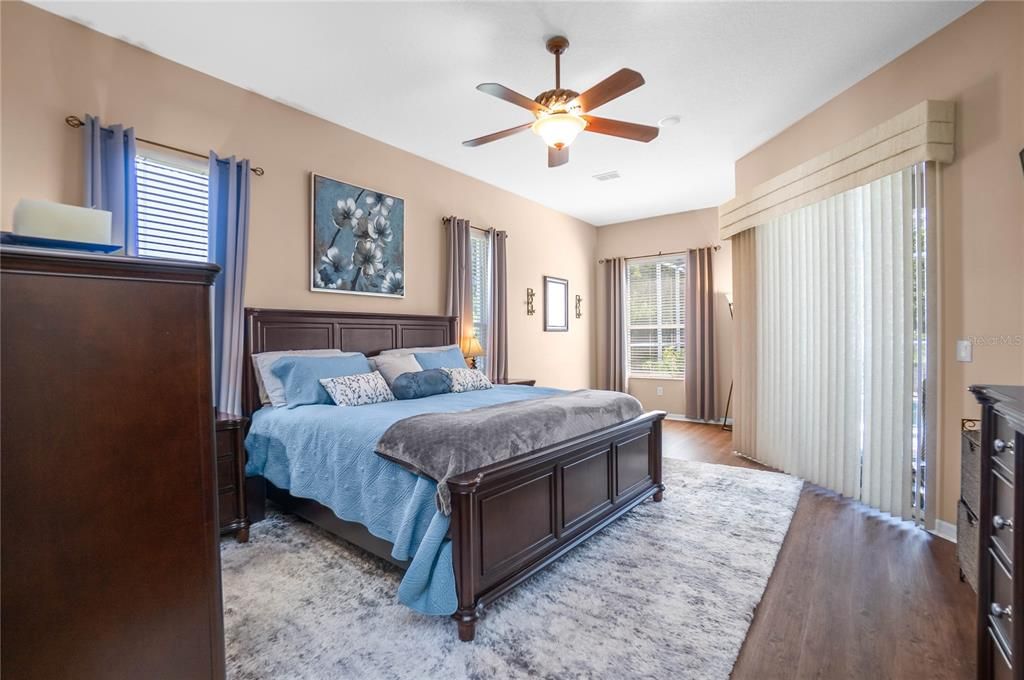 На продажу: $495,000 (3 спален, 3 ванн, 2818 Квадратных фут)