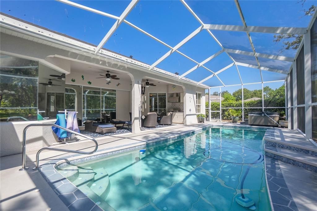 На продажу: $495,000 (3 спален, 3 ванн, 2818 Квадратных фут)