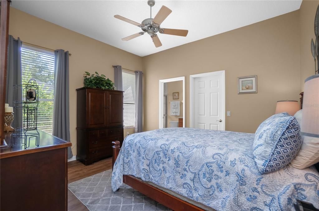 На продажу: $495,000 (3 спален, 3 ванн, 2818 Квадратных фут)