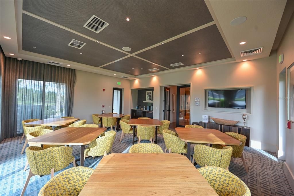 Active With Contract: $839,900 (2 beds, 2 baths, 2164 Square Feet)