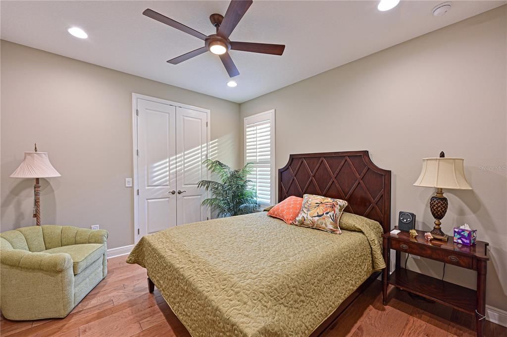 Active With Contract: $839,900 (2 beds, 2 baths, 2164 Square Feet)